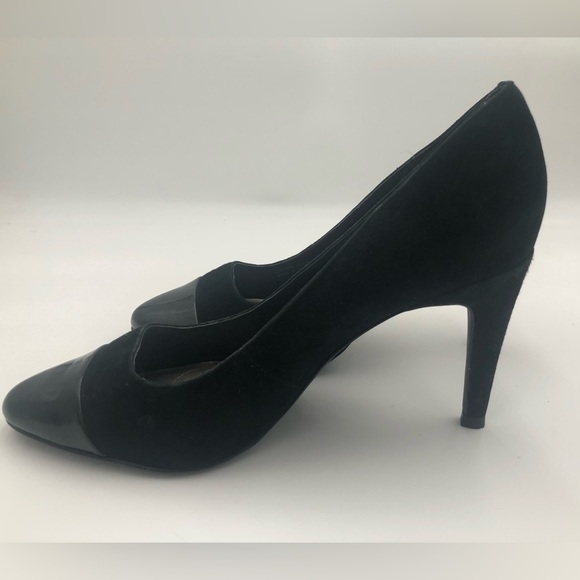 TAHARI Suede black patent toe heels - Picture 1 of 8